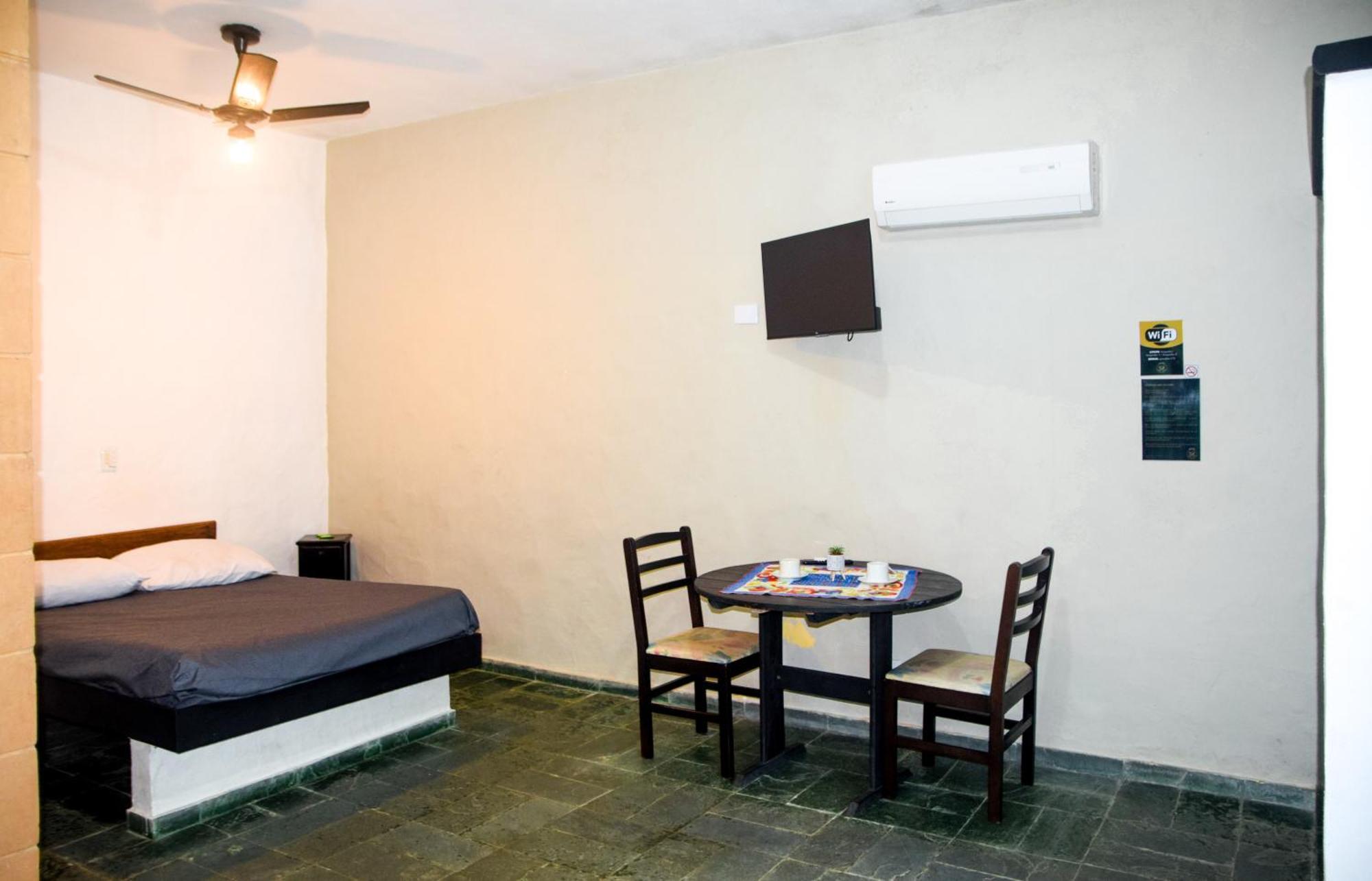 Chales Suites Ubatuba Paradise Toninhas Esterno foto